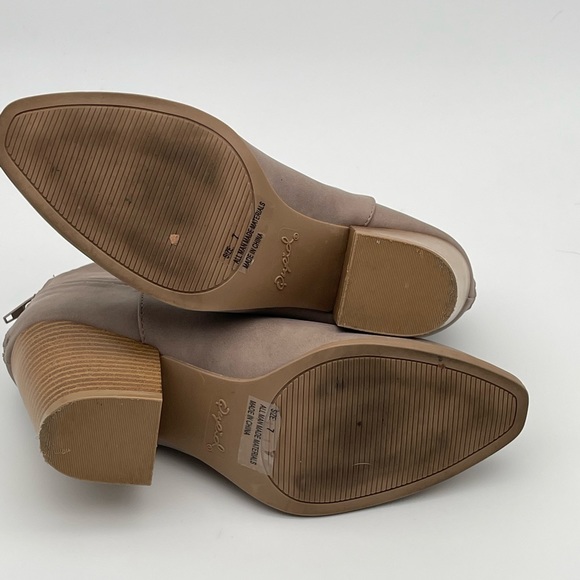 Qupid Booties - Picture 4 of 6